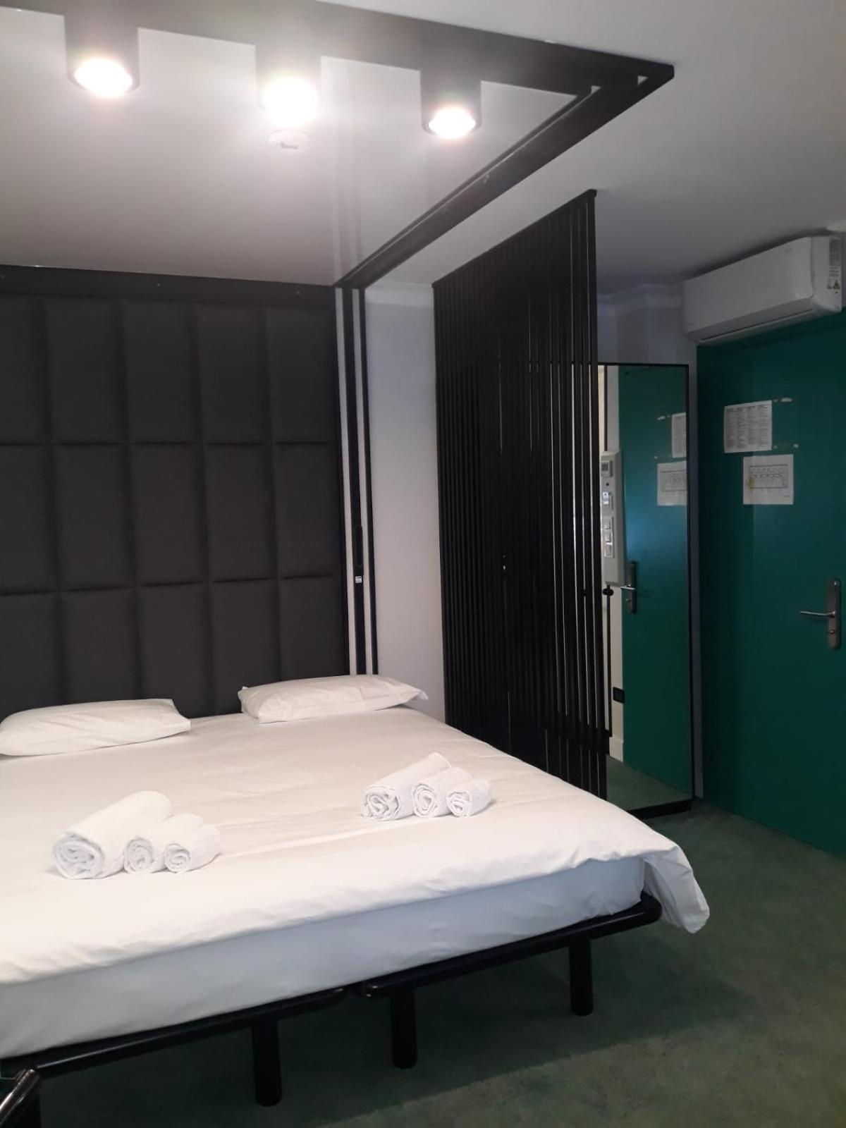 Hotel Celis Barcis Zewnętrze zdjęcie