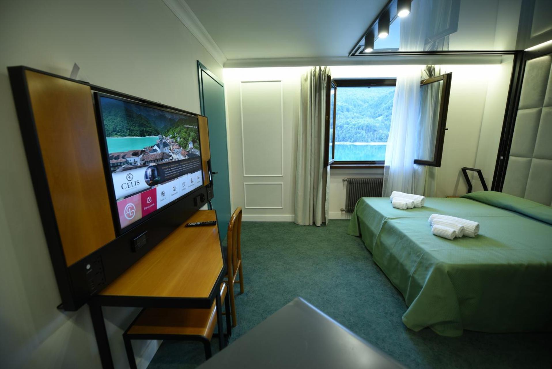 Hotel Celis Barcis Zewnętrze zdjęcie