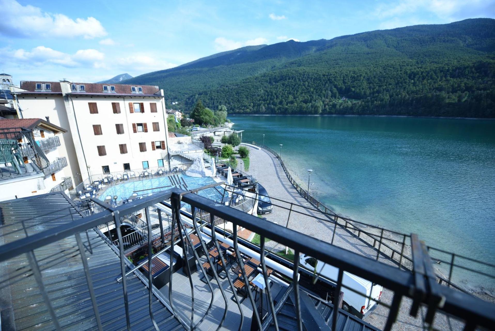 Hotel Celis Barcis Zewnętrze zdjęcie