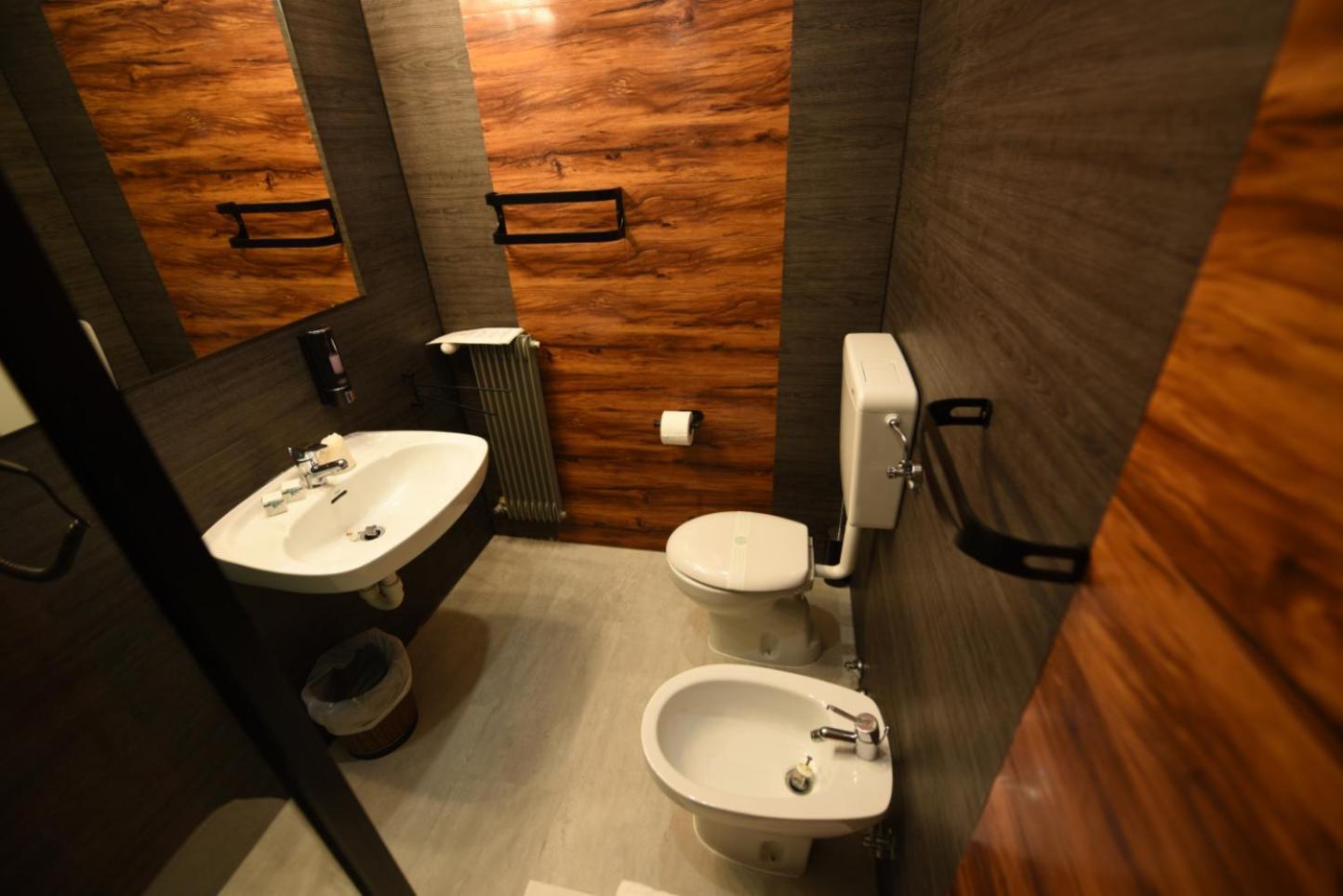 Hotel Celis Barcis Zewnętrze zdjęcie